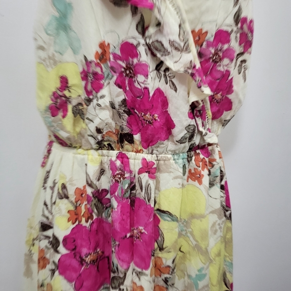 Wonderly Medium Floral Maxi Dress - Picture 6 of 12